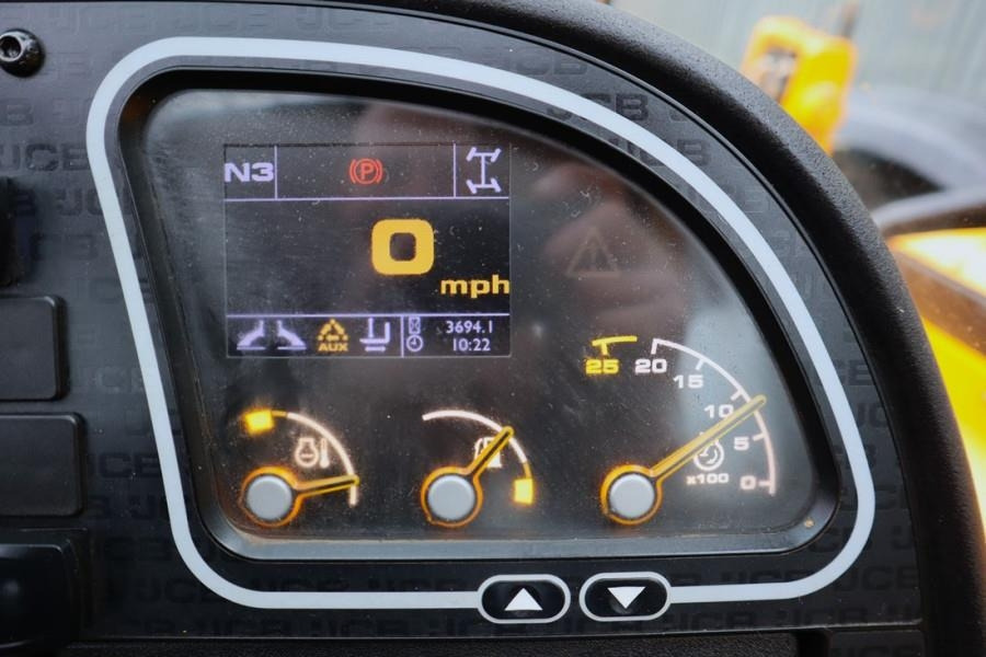 JCB 540-140 HI VIZ Diesel Stage V, 4x4x4 Drive, 13.8m - Telescopic handler: picture 5 JCB 540-140 HI VIZ Diesel Stage V, 4x4x4 Drive, 13.8m - Telescopic handler: picture 5