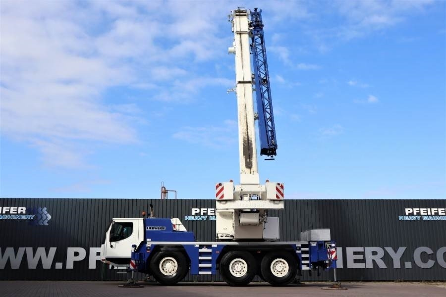 All terrain crane Liebherr LTM1050-3.1 6x4 Drive And 6-Wheel Steering, 50t Ca: picture 12