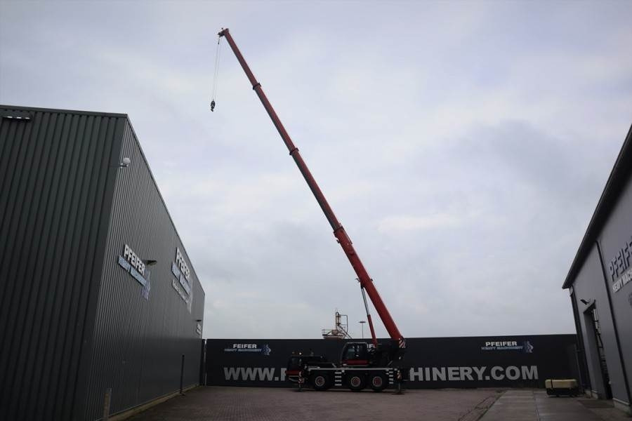 All terrain crane Liebherr LTM1050-3.1 Dutch Vehicle Registration, 50t Capaci: picture 12
