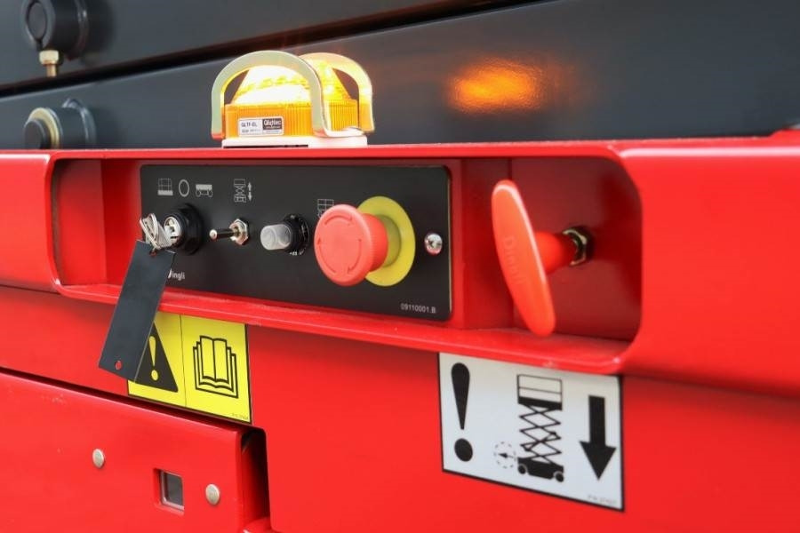 Magni ES0807EP New And Available Directly From Stock, El - Scissor lift: picture 3 Magni ES0807EP New And Available Directly From Stock, El - Scissor lift: picture 3