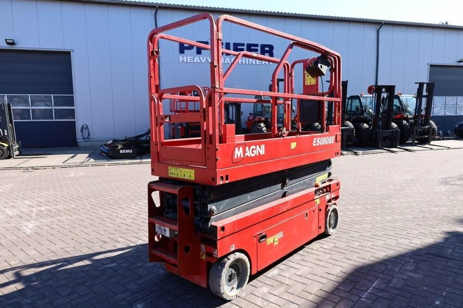 Magni ES0808E Electric, 8m Working height, 380kg Capacit - Scissor lift: picture 2 Magni ES0808E Electric, 8m Working height, 380kg Capacit - Scissor lift: picture 2