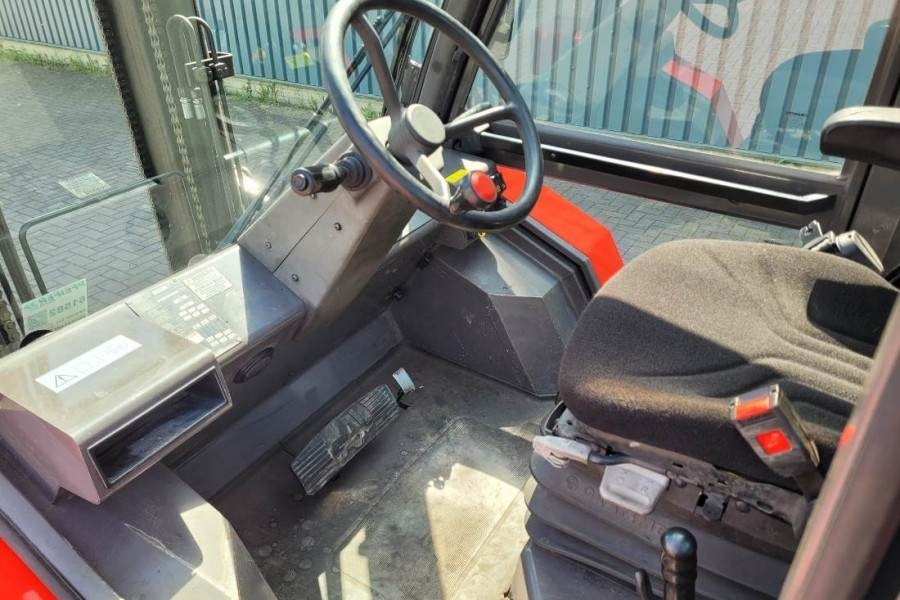 Manitou M30-4 Valid Inspection, *Guarantee, Diesel, 4x4 Dr - Rough terrain forklift: picture 3 Manitou M30-4 Valid Inspection, *Guarantee, Diesel, 4x4 Dr - Rough terrain forklift: picture 3