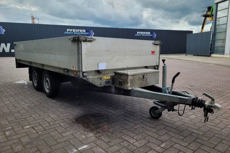 Saris PL1827 2 Axel Trailer - Car trailer: picture 4 Saris PL1827 2 Axel Trailer - Car trailer: picture 4