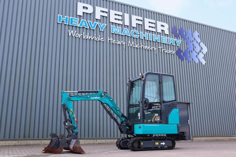 Mini excavator Sunward SWE17F CE certification, Diesel, Extendable Underc: picture 1