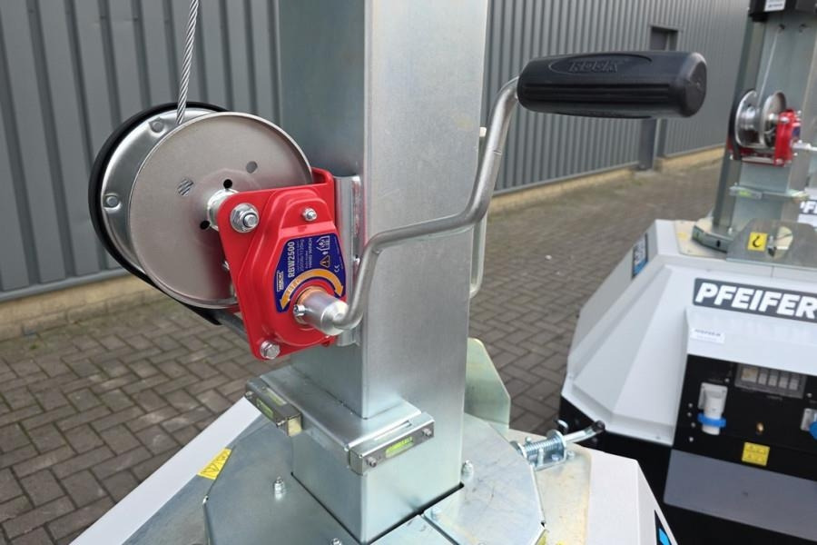 Trime X-Mast 4 × 320W LED Valid Inspection, *Guarantee! - Lighting tower: picture 3 Trime X-Mast 4 × 320W LED Valid Inspection, *Guarantee! - Lighting tower: picture 3