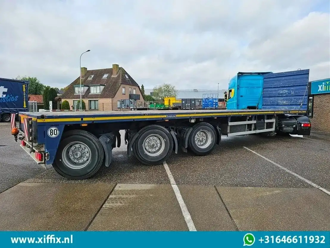 Dropside/ Flatbed semi-trailer Goldhofer 3-ass. Vlakke uitschuifbare oplegger / 3x gestuurd: picture 9 Dropside/ Flatbed semi-trailer Goldhofer 3-ass. Vlakke uitschuifbare oplegger / 3x gestuurd: picture 9
