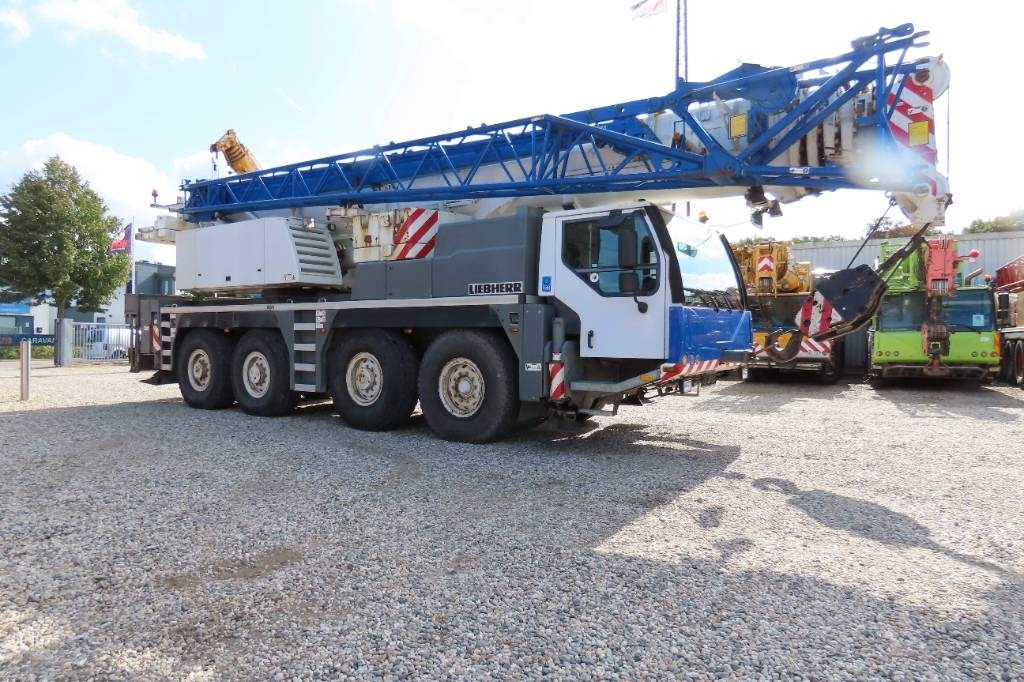 Liebherr LTM 1090-4.1  - All terrain crane: picture 2 Liebherr LTM 1090-4.1  - All terrain crane: picture 2