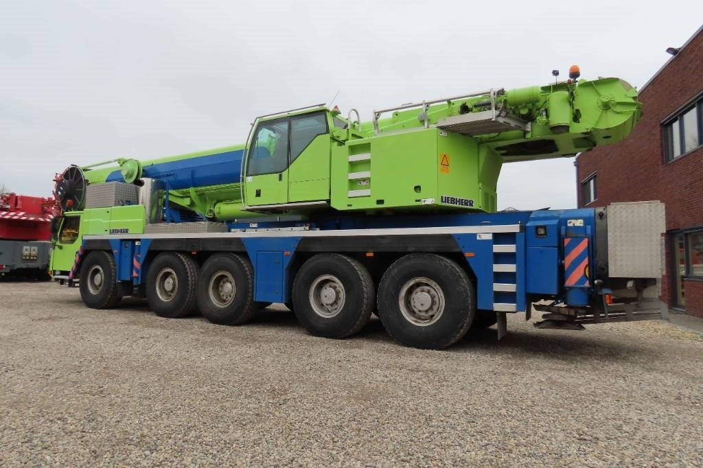 Liebherr LTM 1220-5.1 - All terrain crane: picture 4 Liebherr LTM 1220-5.1 - All terrain crane: picture 4