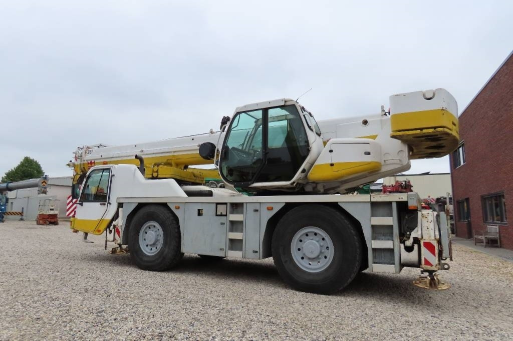 PPM ATT 400/3 - All terrain crane: picture 4 PPM ATT 400/3 - All terrain crane: picture 4