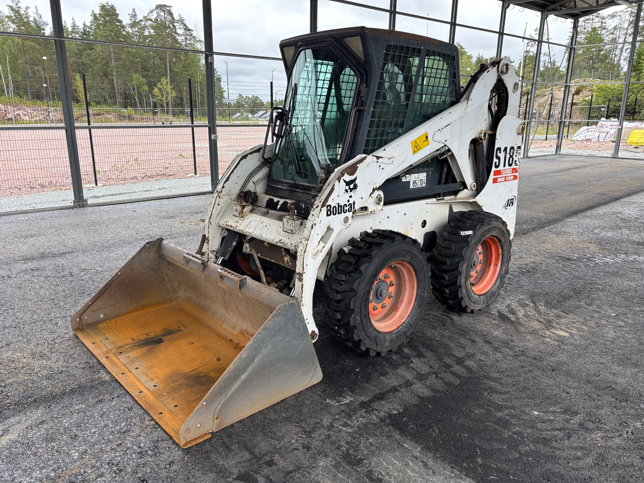 Bobcat S185 - Wheel loader: picture 1 Bobcat S185 - Wheel loader: picture 1