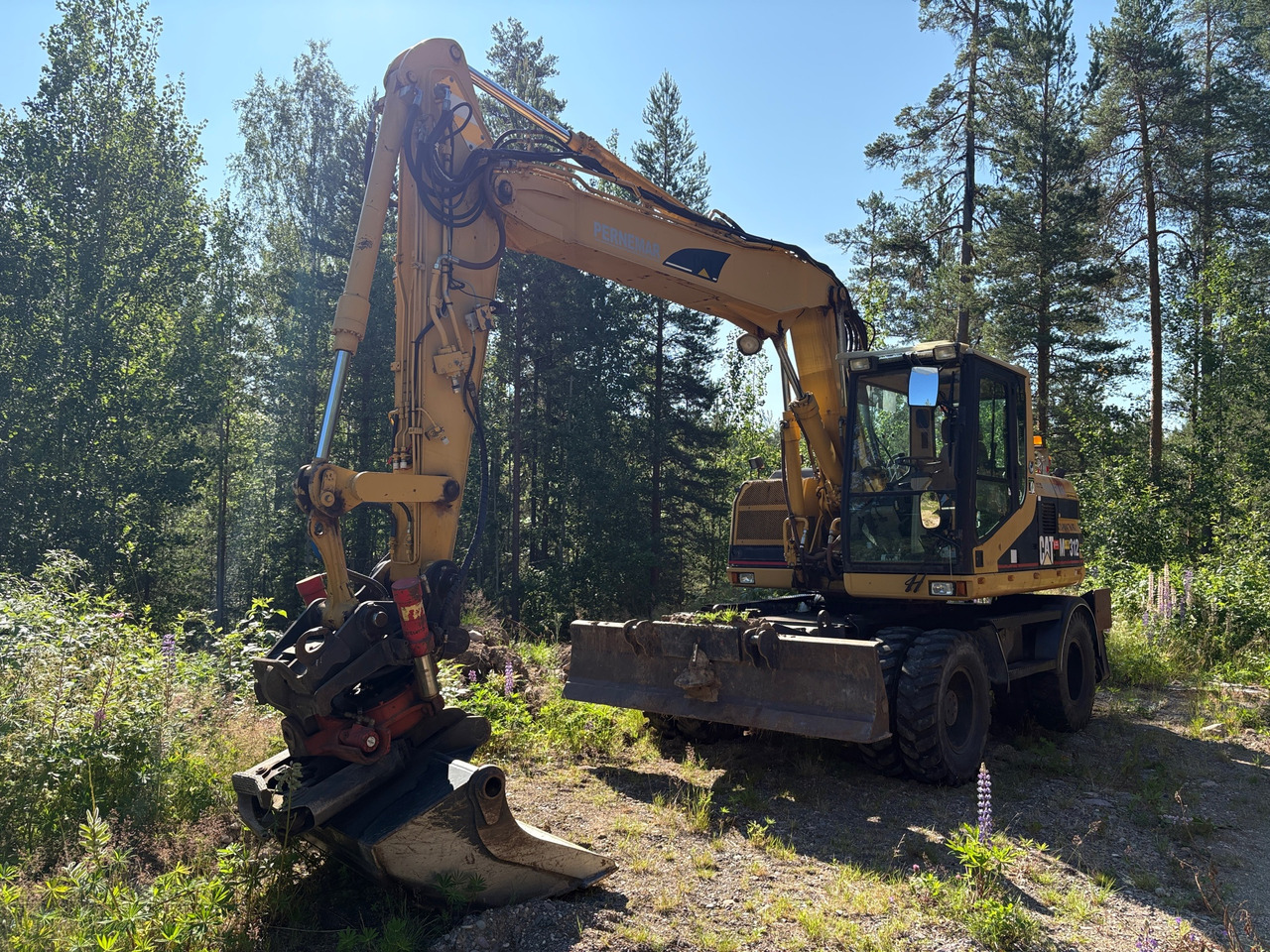 CAT M 312 - Excavator: picture 1 CAT M 312 - Excavator: picture 1