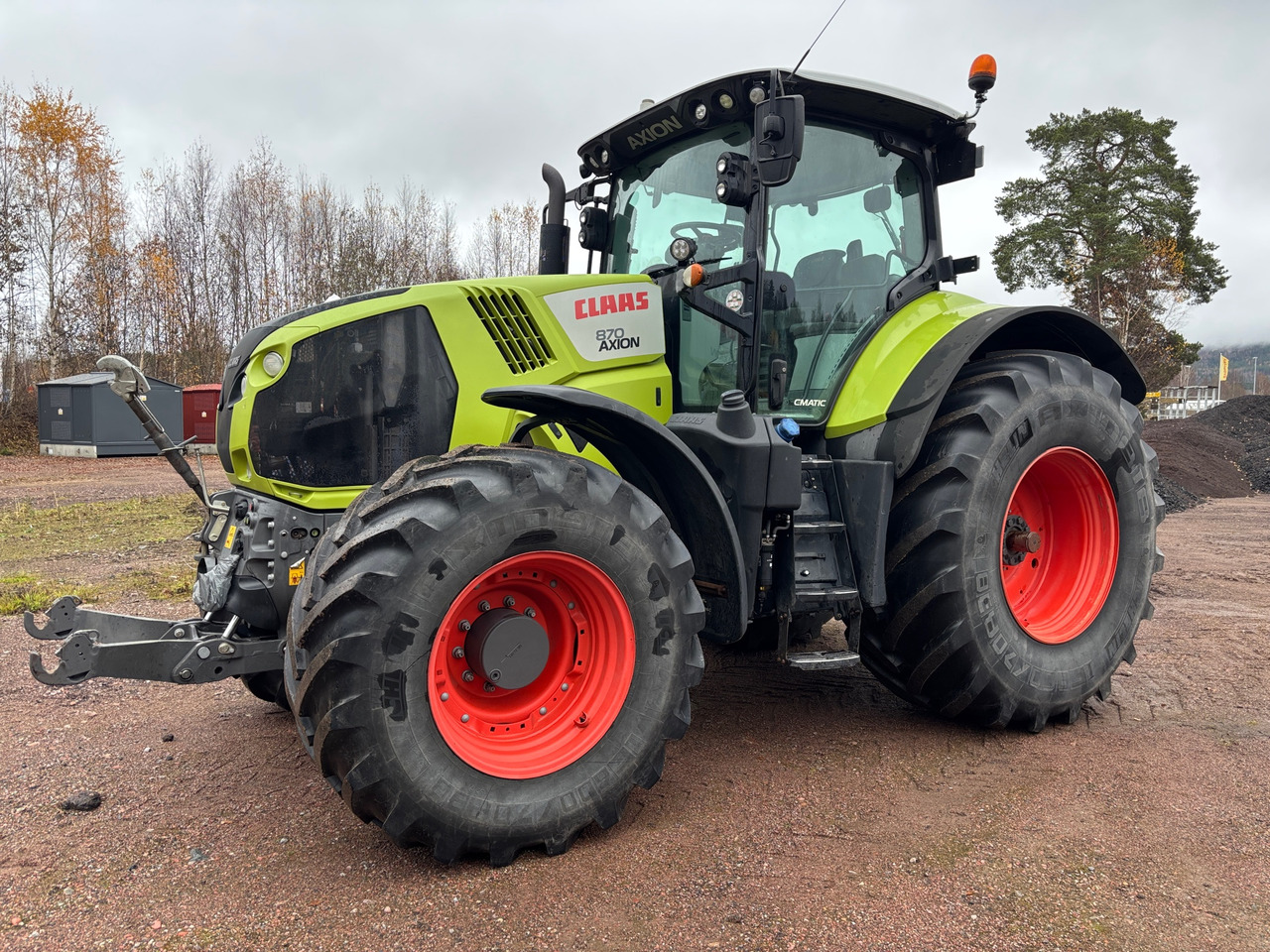 Claas 870 AXION - Farm tractor: picture 1 Claas 870 AXION - Farm tractor: picture 1