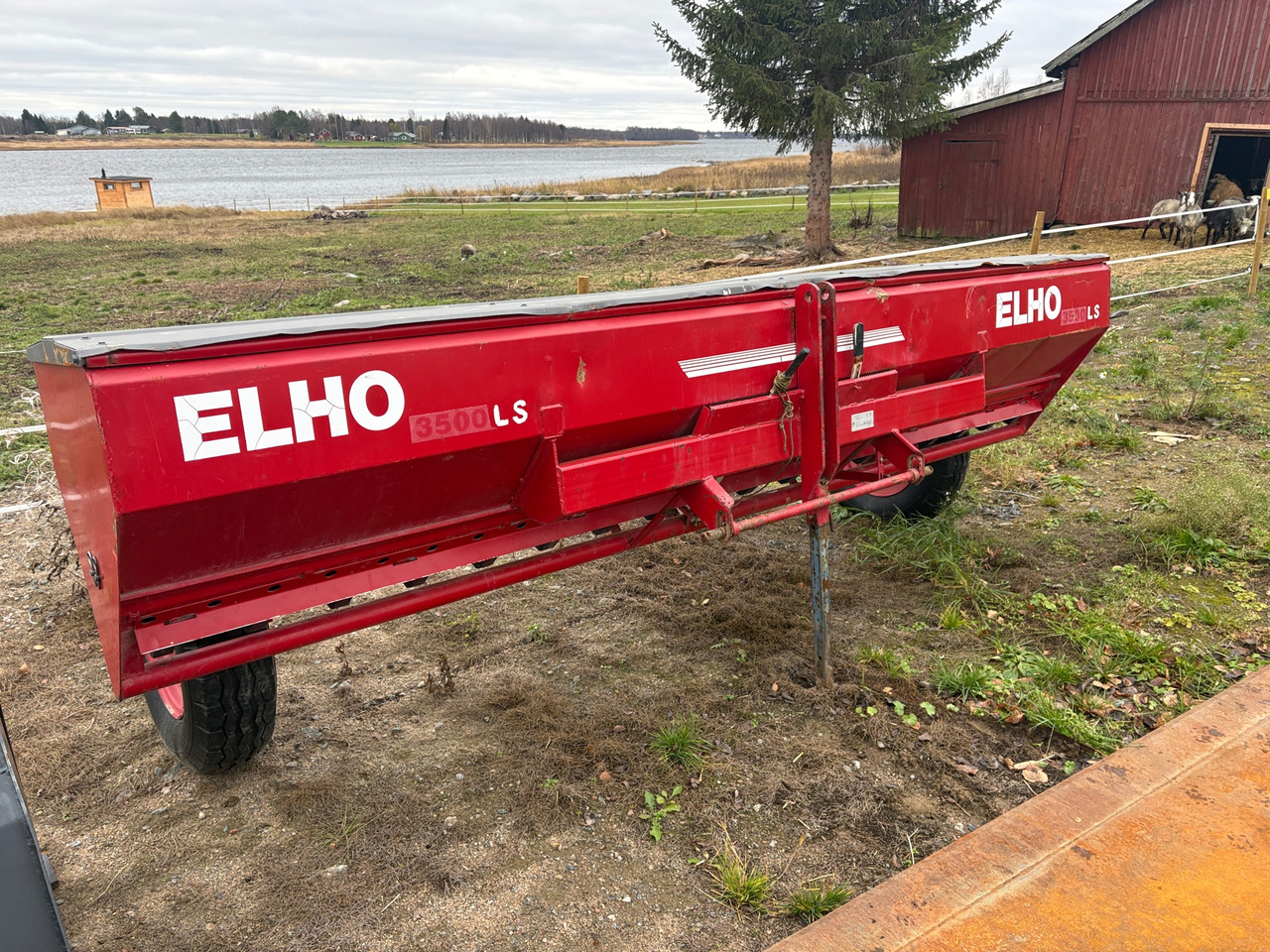 Elho 3500 LS - Sowing equipment: picture 1 Elho 3500 LS - Sowing equipment: picture 1