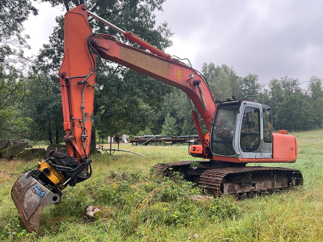 Fiat-Hitachi EX 165LC - Excavator: picture 1 Fiat-Hitachi EX 165LC - Excavator: picture 1