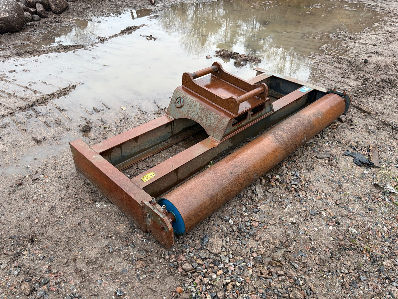 Golden Attachment GBE20NB - Construction equipment: picture 1 Golden Attachment GBE20NB - Construction equipment: picture 1