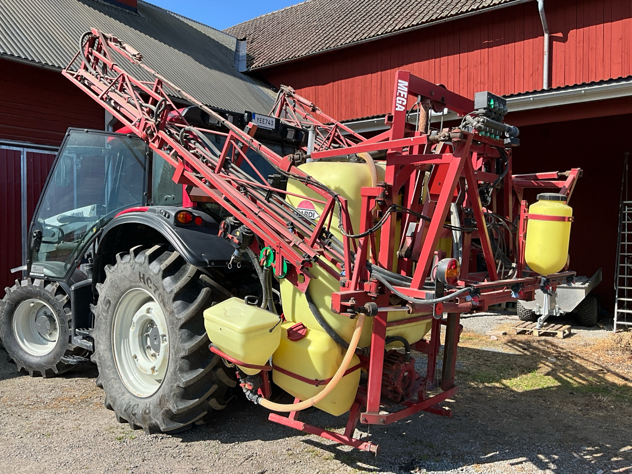 Hardi Mega 1200 - Sprayer: picture 1 Hardi Mega 1200 - Sprayer: picture 1