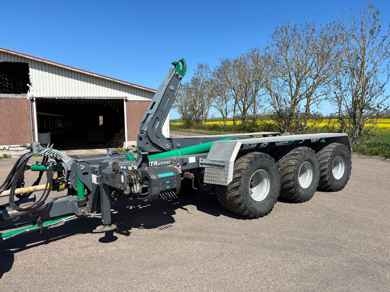 ITRunner ITRK 26.33 HD - Farm trailer: picture 1 ITRunner ITRK 26.33 HD - Farm trailer: picture 1