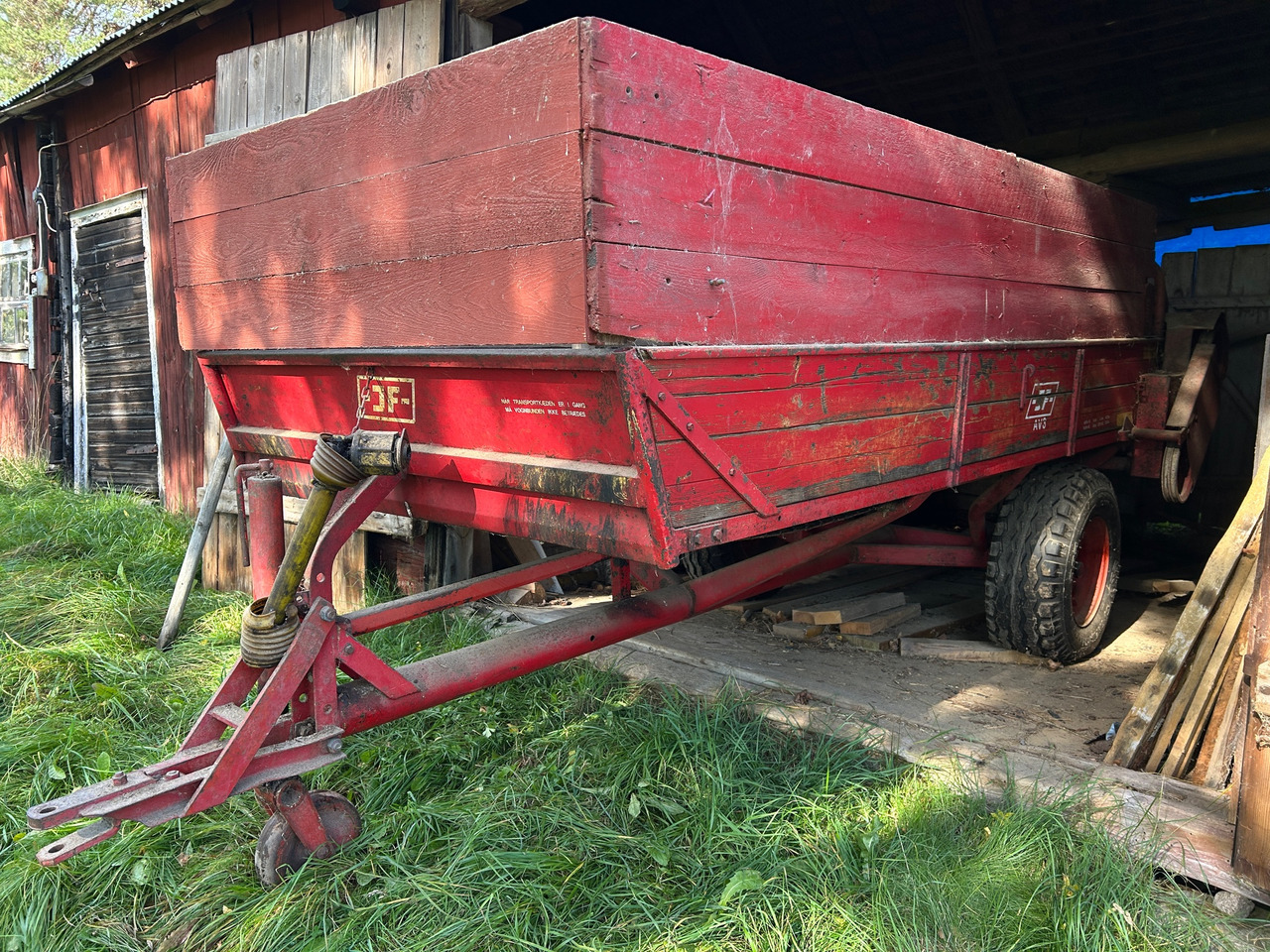 JF AV3 - Farm trailer: picture 1 JF AV3 - Farm trailer: picture 1
