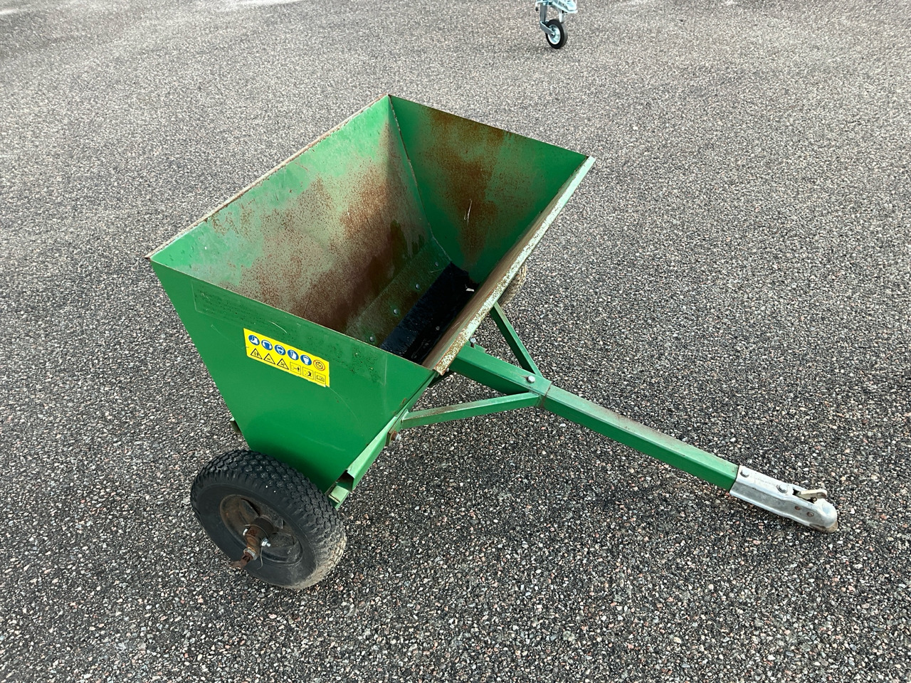 Kellfri 32-S230 - Sand/ Salt spreader: picture 1 Kellfri 32-S230 - Sand/ Salt spreader: picture 1