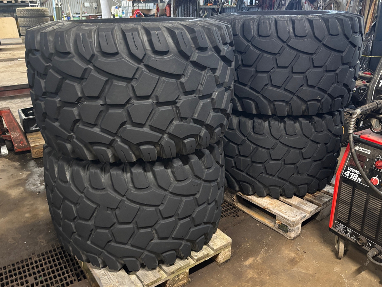 Nokian Ground kare 650/45-22.5 - Tire for Construction machinery: picture 1 Nokian Ground kare 650/45-22.5 - Tire for Construction machinery: picture 1