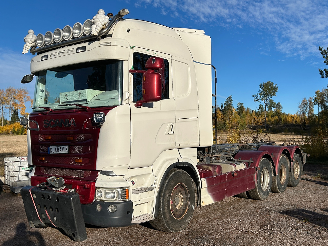 Scania R520LB8x4*4 HNB - Hook lift truck: picture 1 Scania R520LB8x4*4 HNB - Hook lift truck: picture 1
