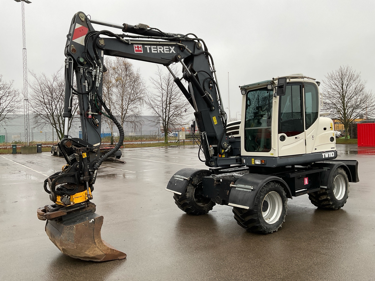 Terex TW110 - Excavator: picture 1 Terex TW110 - Excavator: picture 1