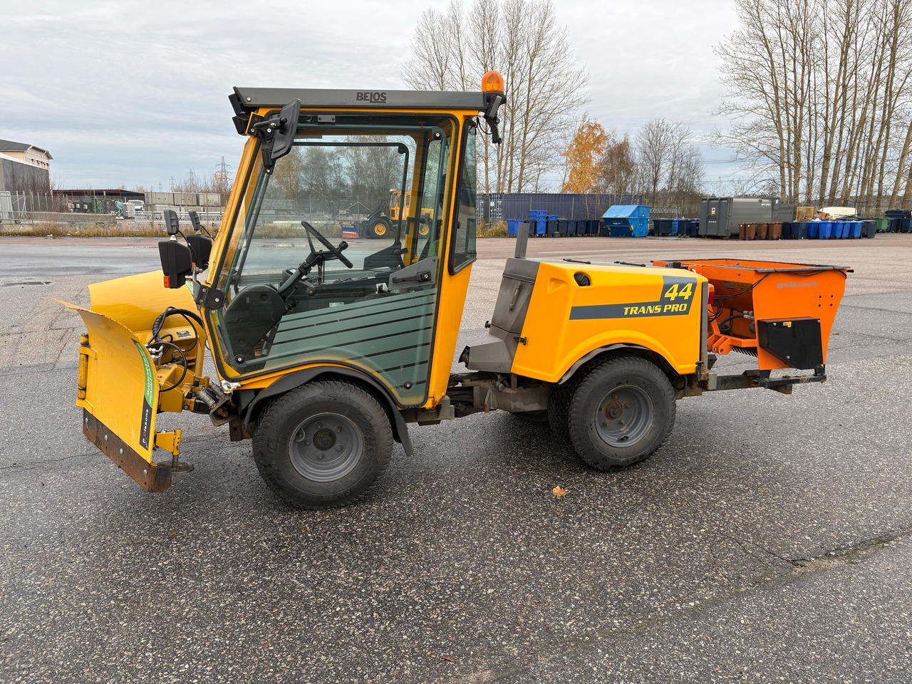 Belos Trans Pro 44 - Utility/ Special vehicle: picture 1 Belos Trans Pro 44 - Utility/ Special vehicle: picture 1