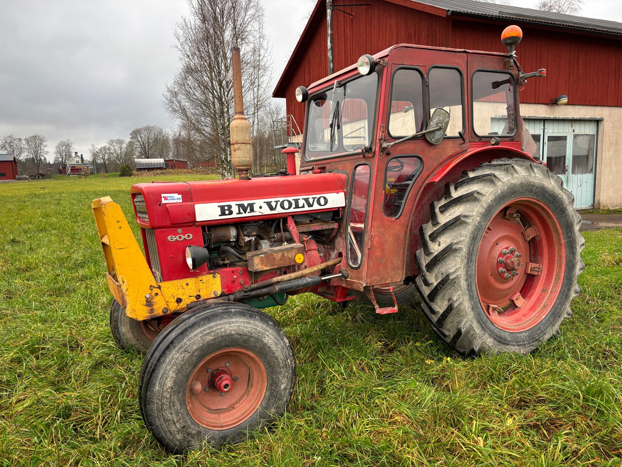 Volvo BM 600 - Farm tractor: picture 1 Volvo BM 600 - Farm tractor: picture 1
