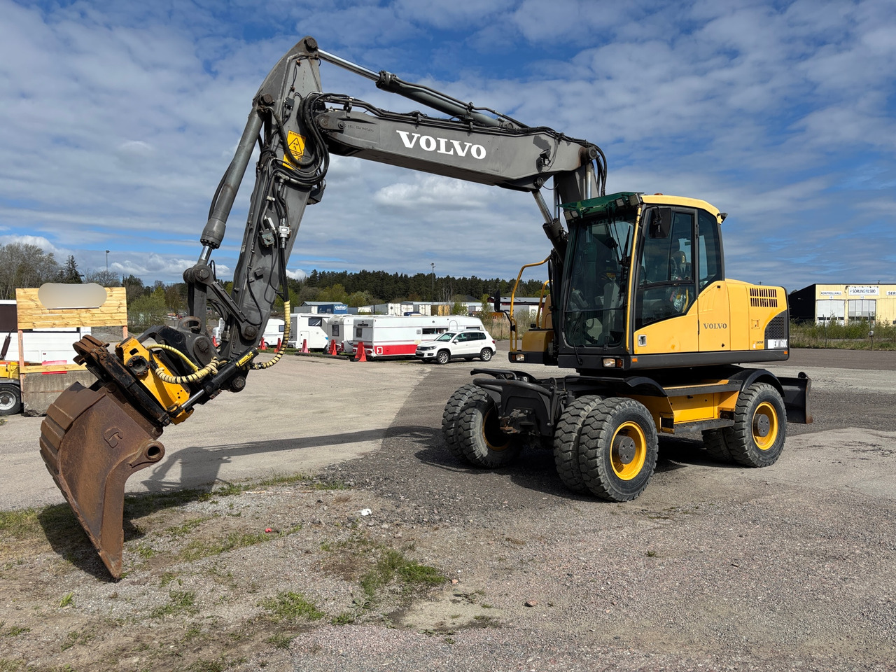 Volvo EW160C - Excavator: picture 1 Volvo EW160C - Excavator: picture 1