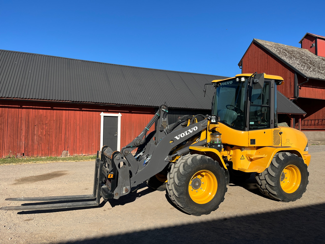 Volvo L35B - Wheel loader: picture 1 Volvo L35B - Wheel loader: picture 1