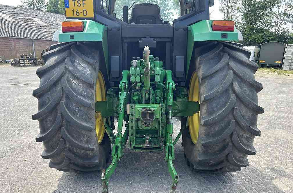John Deere 6600 powerquad airco - Farm tractor: picture 3 John Deere 6600 powerquad airco - Farm tractor: picture 3