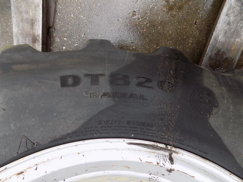 GOOD YEAR banden met velg good year banden met velg 540/65 R 24 - Combine harvester: picture 4 GOOD YEAR banden met velg good year banden met velg 540/65 R 24 - Combine harvester: picture 4