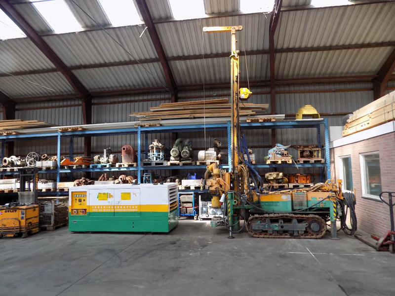 Hutte Bohrtechnik GmbH HBR 202 TF BBA Rebuild Huette Bohrtechnik GmbH HBR 202 TF - Drilling rig: picture 1 Hutte Bohrtechnik GmbH HBR 202 TF BBA Rebuild Huette Bohrtechnik GmbH HBR 202 TF - Drilling rig: picture 1