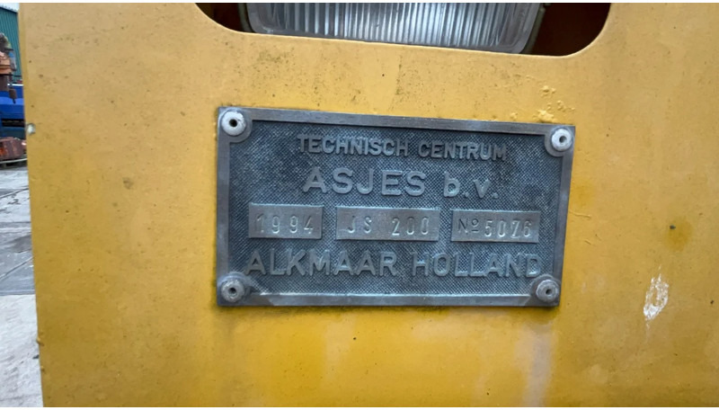 Drilling rig JCB JS 200 LC: picture 11 Drilling rig JCB JS 200 LC: picture 11