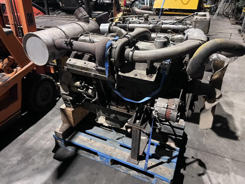 Kobelco Mitsubishi 6D16-TE1 from kobelco crane Fuso motor 142 kW 180PK - Engine for Truck: picture 2 Kobelco Mitsubishi 6D16-TE1 from kobelco crane Fuso motor 142 kW 180PK - Engine for Truck: picture 2