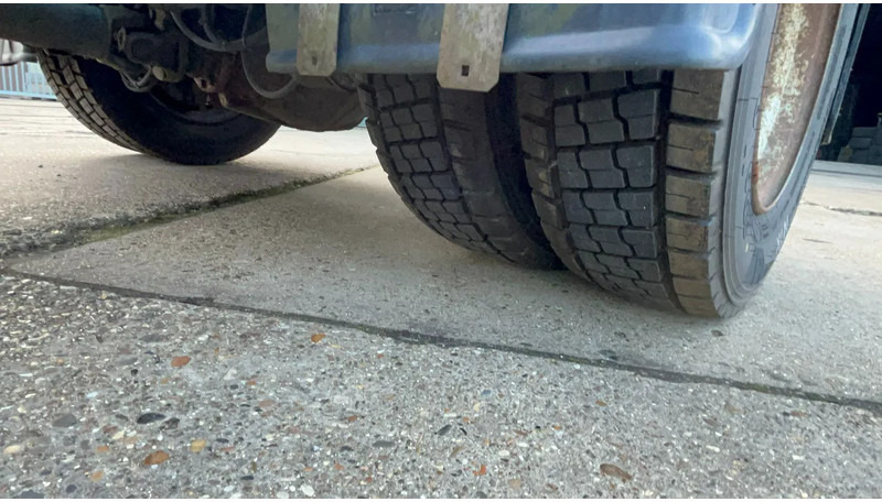 Tractor unit Renault Midlum Renault Midlum: picture 11