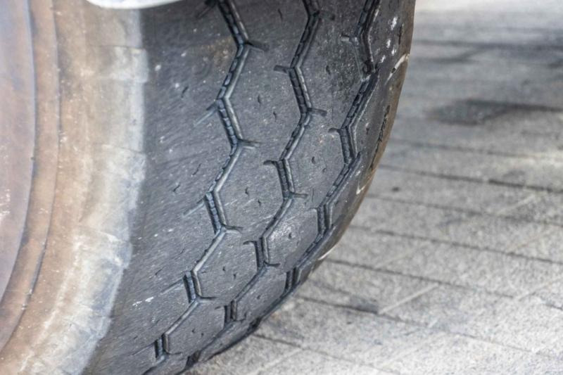 Concrete mixer semi-trailer DE BUF BETON MIXER/MALAXEUR/MISCHER12M3: picture 7 Concrete mixer semi-trailer DE BUF BETON MIXER/MALAXEUR/MISCHER12M3: picture 7