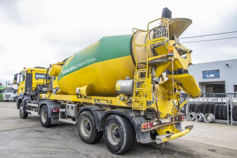 DE BUF MIXER/MALAXEUR/MISCHER-10M3 (gestuurd/gelenkt/dir./steering) - Concrete mixer semi-trailer: picture 4 DE BUF MIXER/MALAXEUR/MISCHER-10M3 (gestuurd/gelenkt/dir./steering) - Concrete mixer semi-trailer: picture 4