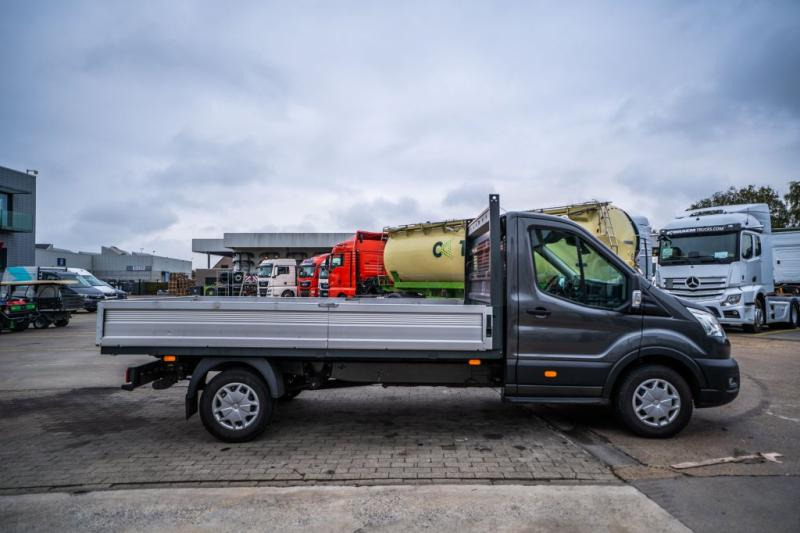 Ford TRANSIT 2.0 TDCI - Open body delivery van: picture 3 Ford TRANSIT 2.0 TDCI - Open body delivery van: picture 3