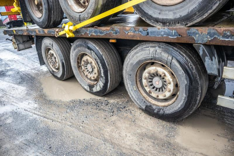 Krone SD27-PLATEAU-39000 KG MTM - Dropside/ Flatbed semi-trailer: picture 5 Krone SD27-PLATEAU-39000 KG MTM - Dropside/ Flatbed semi-trailer: picture 5