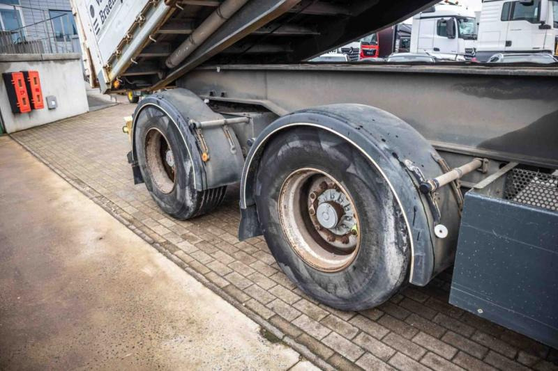 Kwb KIPPER + FASSI F245A/5X - Tipper semi-trailer: picture 5 Kwb KIPPER + FASSI F245A/5X - Tipper semi-trailer: picture 5