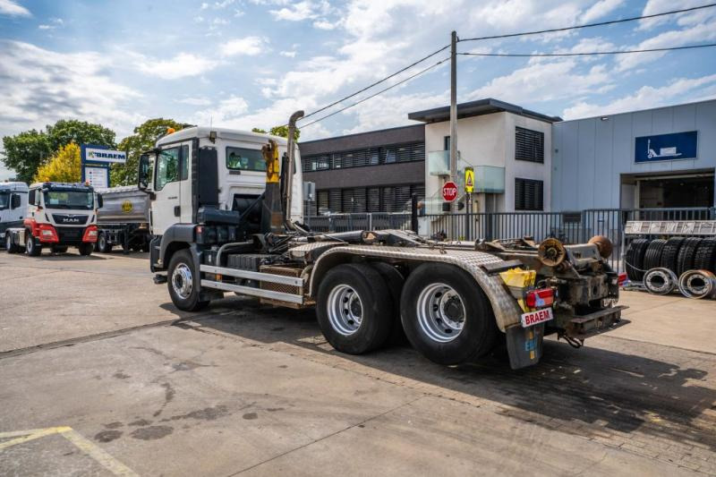 MAN TGS 28.360 BL+INTARDER+10 Pneus/tires - Hook lift truck: picture 5 MAN TGS 28.360 BL+INTARDER+10 Pneus/tires - Hook lift truck: picture 5