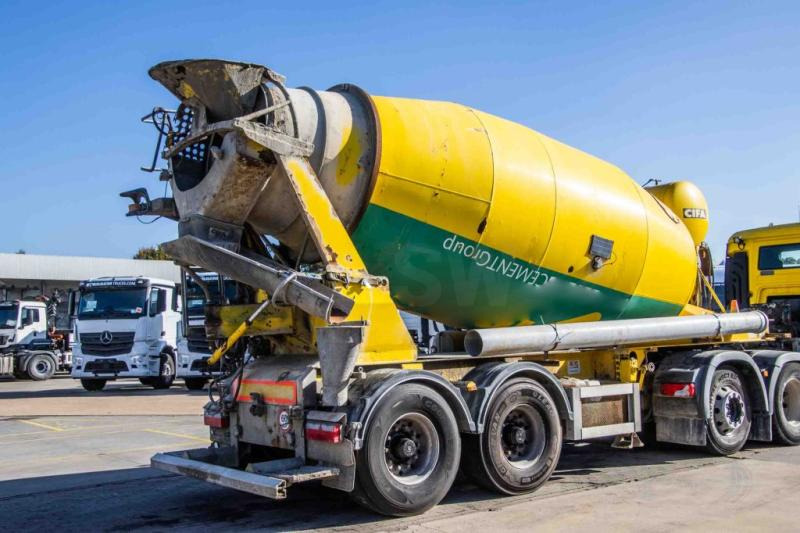 Mol MOL-BETON MIXER/MALAXEUR/MISCHER 10M3 - Concrete mixer semi-trailer: picture 4 Mol MOL-BETON MIXER/MALAXEUR/MISCHER 10M3 - Concrete mixer semi-trailer: picture 4
