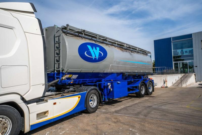 Ova OVA - 330B.G-8 COMP. - Tank semi-trailer: picture 1 Ova OVA - 330B.G-8 COMP. - Tank semi-trailer: picture 1