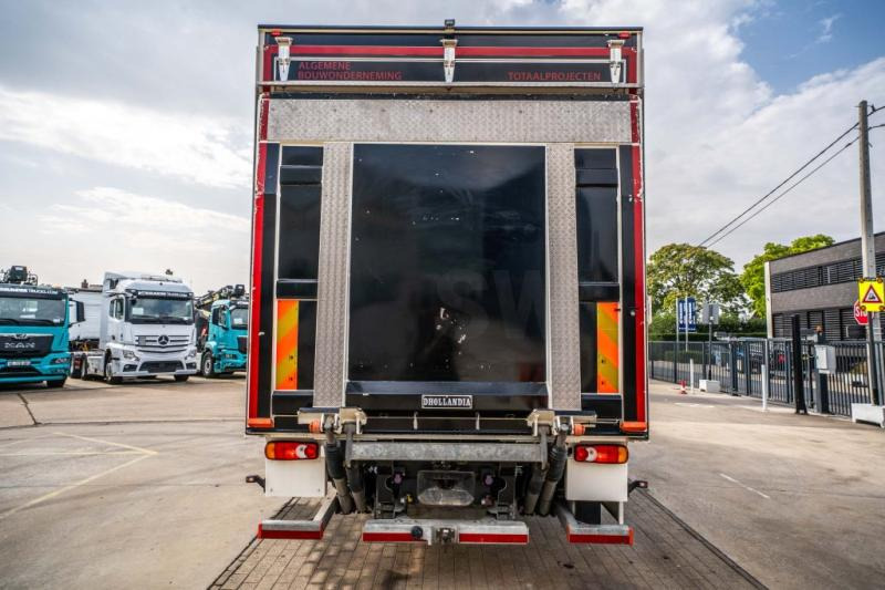 Renault D250 16T.- 36000 KM +DHOLLANDIA 2T. - Box truck: picture 5 Renault D250 16T.- 36000 KM +DHOLLANDIA 2T. - Box truck: picture 5