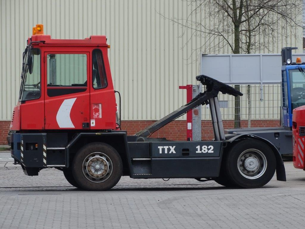 Kalmar TTX182A - Terminal tractor: picture 1 Kalmar TTX182A - Terminal tractor: picture 1