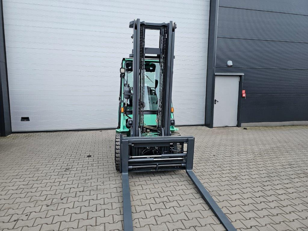 Mitsubishi FG35NT - Forklift: picture 4 Mitsubishi FG35NT - Forklift: picture 4