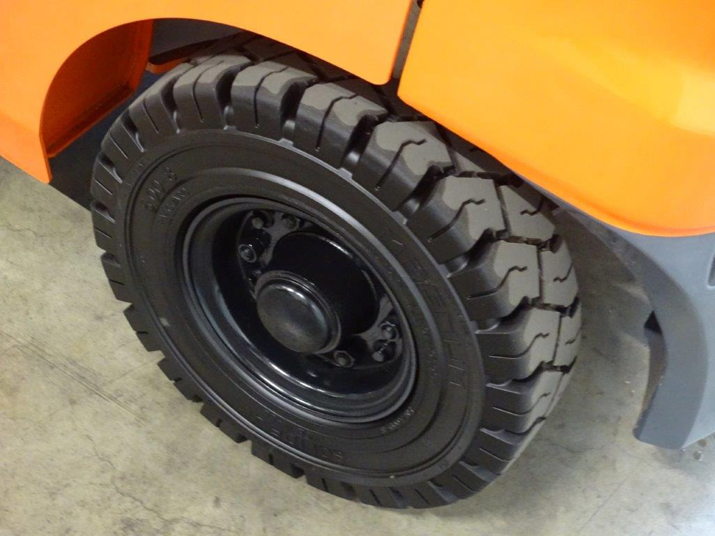 Toyota 02-8FGF18 - DEMO - TRIPLEX leasing Toyota 02-8FGF18 - DEMO - TRIPLEX: picture 10 Toyota 02-8FGF18 - DEMO - TRIPLEX leasing Toyota 02-8FGF18 - DEMO - TRIPLEX: picture 10