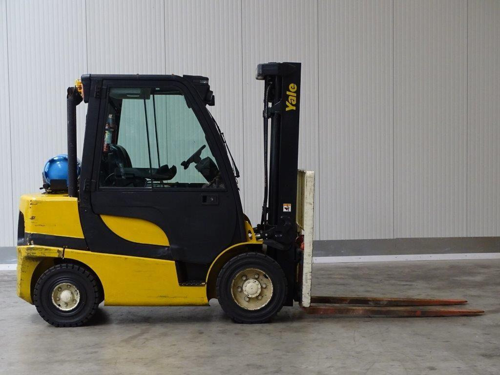 Yale GLP30VX - TRIPLEX - Forklift: picture 2 Yale GLP30VX - TRIPLEX - Forklift: picture 2