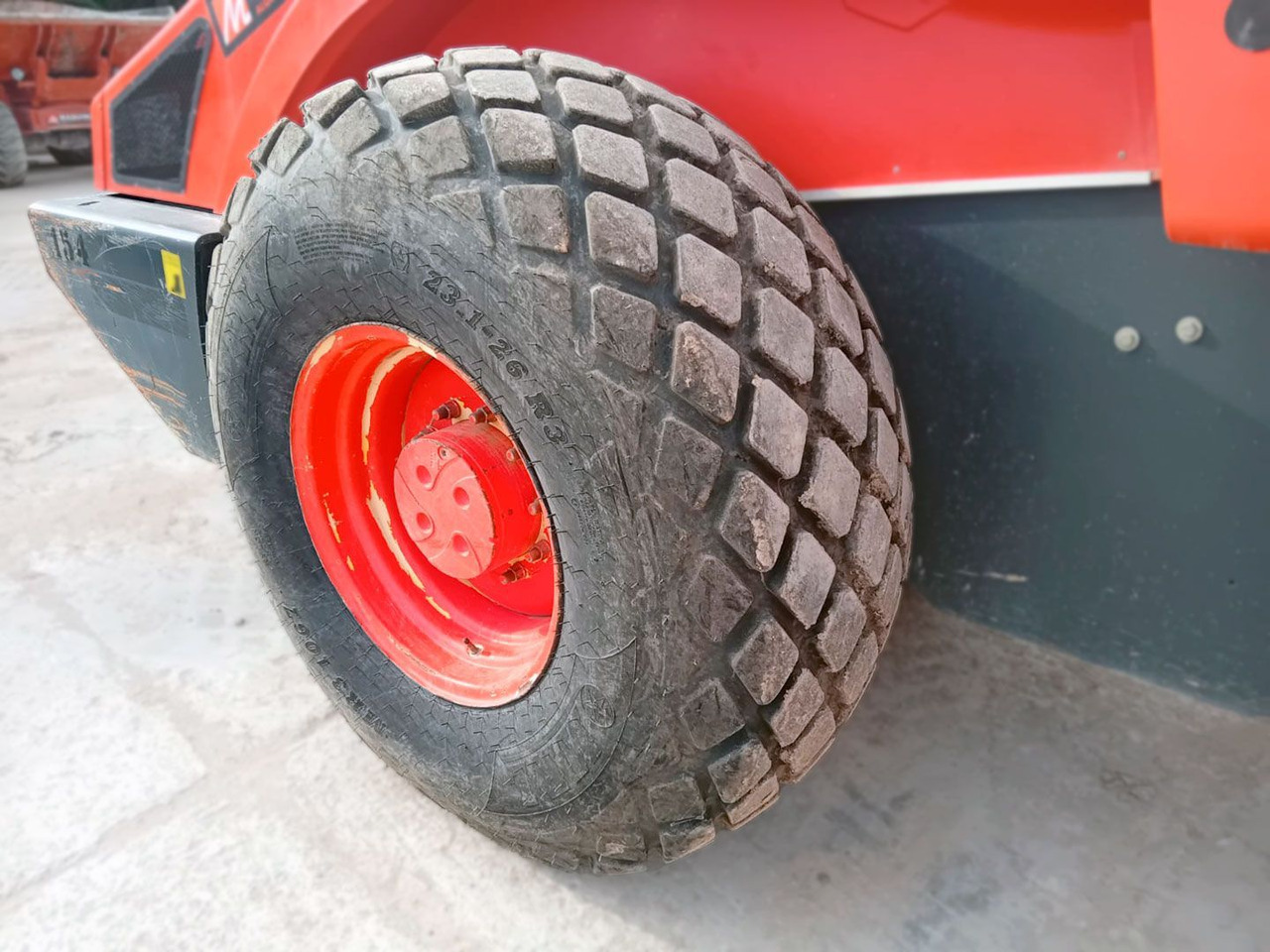 BOMAG BW219D4 - Compactor: picture 4 BOMAG BW219D4 - Compactor: picture 4